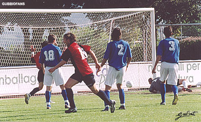 Turchetta segna il gol del 2-1...