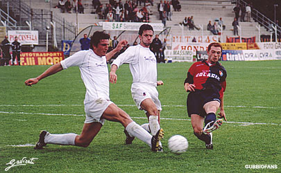 ...Berdini cerca il gol...