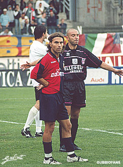 L'arbitro annulla un gol regolare al Gubbio: Cipolla è incredulo...