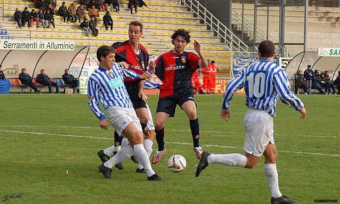 Azione di gioco in area eugubina