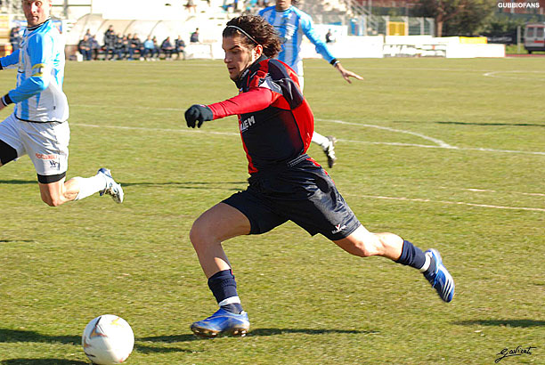 Placentino al tiro di sinistro (1-0)