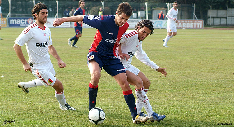 Gomez Taleb innesca l'azione del gol