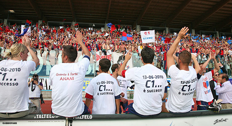 Calciatori con la scritta C1
