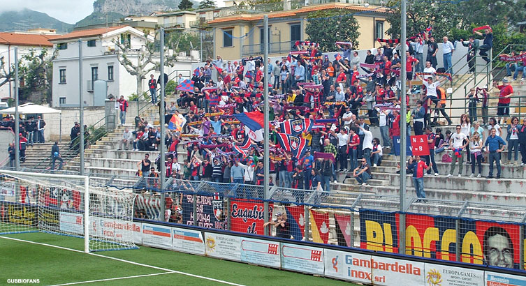 Tifosi del Gubbio a Sorrento