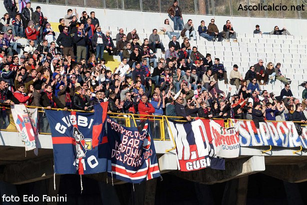 Scorcio tifosi Gubbio