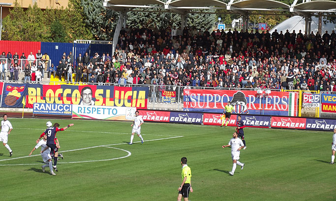 Ciofani in attacco