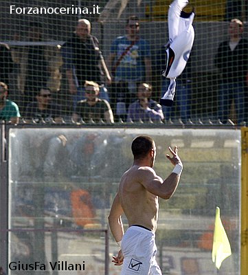 Galabinov esulta