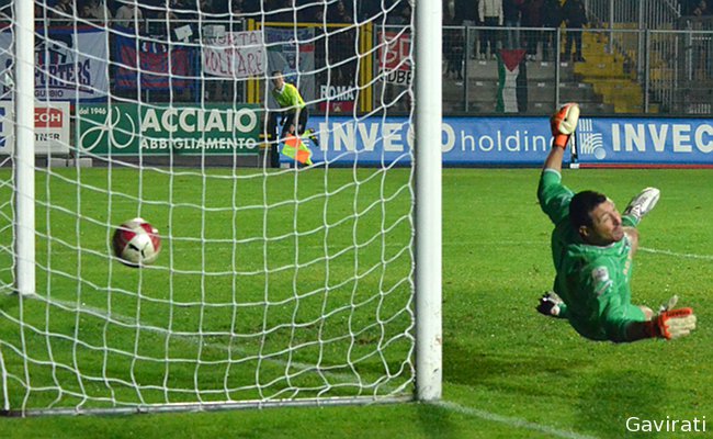 Galabinov, palla in gol