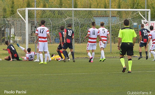Croce, fuori