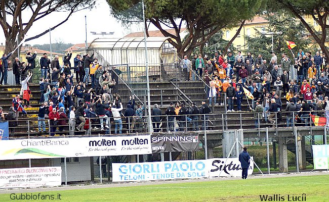 Scaramucce tra tifosi
