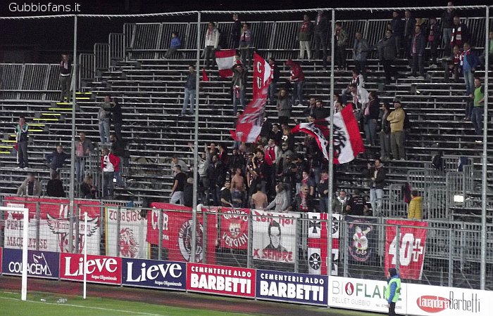 Tifosi della Maceratese