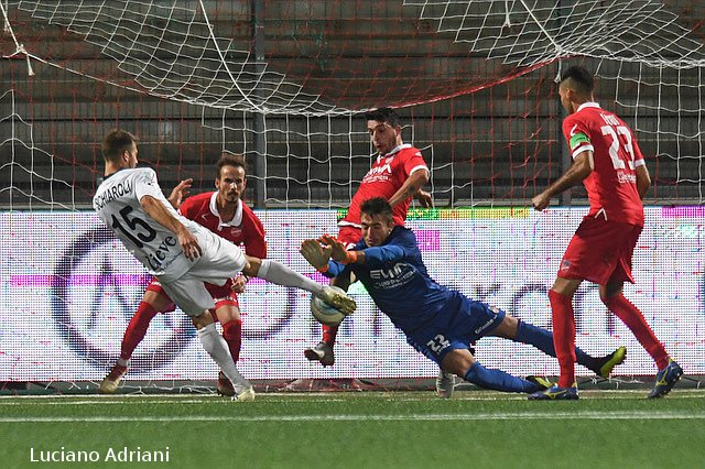 Schiaroli gol
